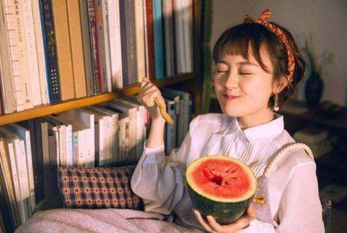 吃瓜 女人补,补养身心，美丽生活新篇章  第1张