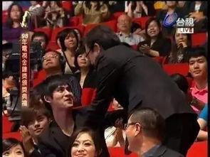 周渝民吃瓜,娱乐圈的“瓜田”又添新料 第2张 周渝民吃瓜,娱乐圈的“瓜田”又添新料 第2张