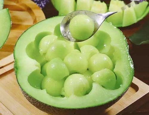 宝宝吃玫珑瓜的作用,润肺止咳，助力健康成长  第2张