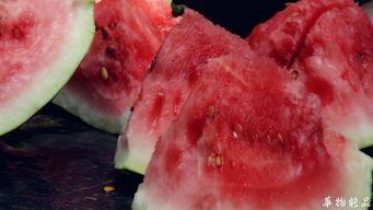 晚上喝茶吃瓜,茶香瓜甜，悠享宁静时光  第2张