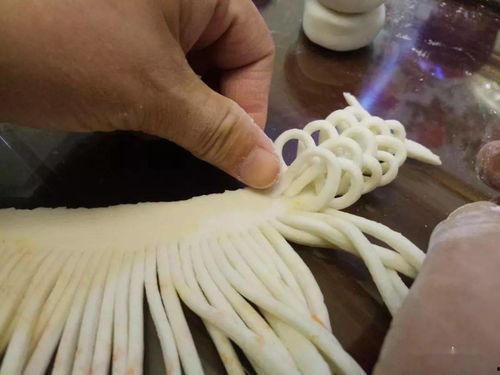 瓜女婿回门吃虱子,瓜女婿意外吃下虱子  第2张