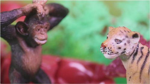 小恐龙吃瓜玩偶,小恐龙的夏日瓜果乐园  第1张